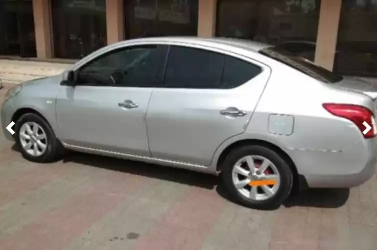 Gebraucht Nissan Sunny Zu vermieten in Doha #5114 - 1  image 
